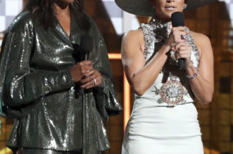 Michelle Obama, Jennifer Lopez